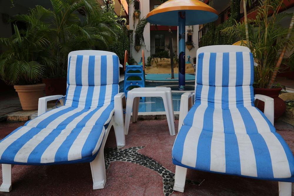 Hotel Hacienda Maria Eugenia Acapulco Exterior photo