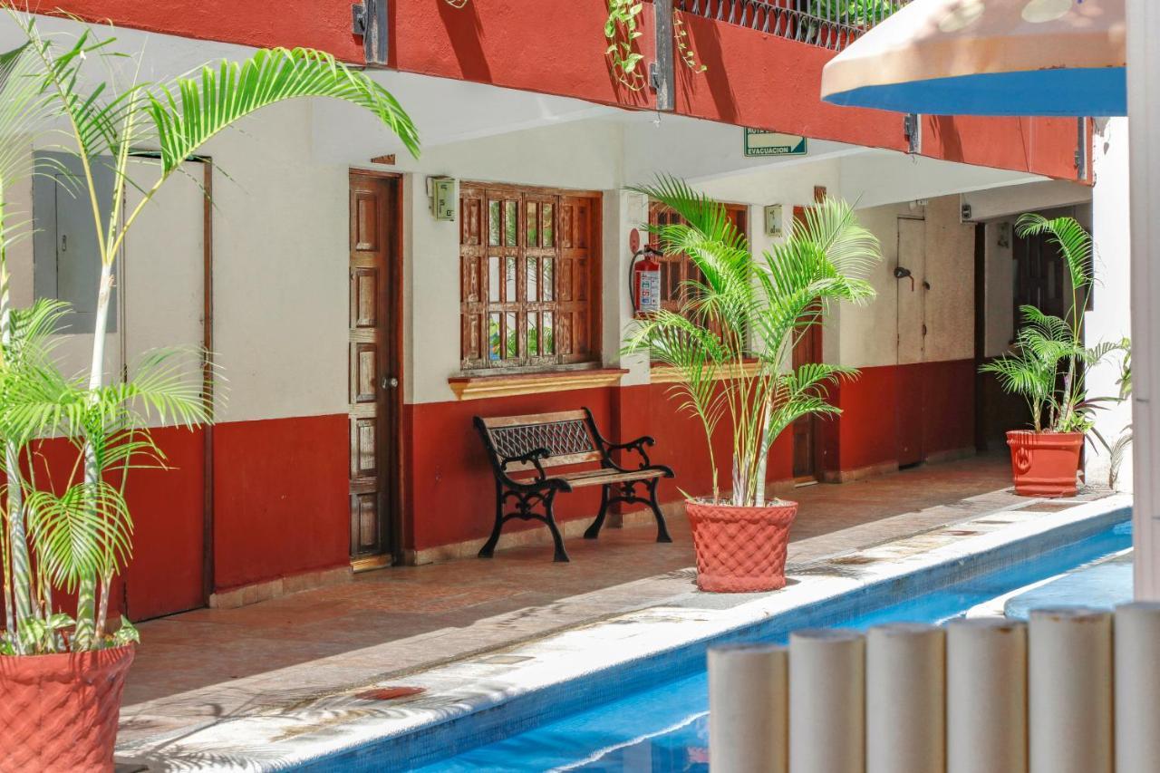 Hotel Hacienda Maria Eugenia Acapulco Exterior photo